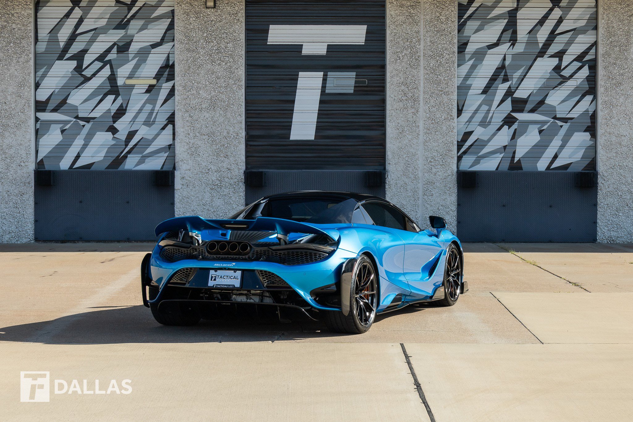 Used 2022 McLaren 765LT photo 15