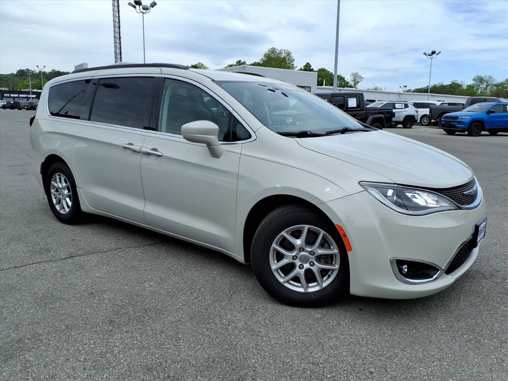 Used 2020 Chrysler Pacifica Touring