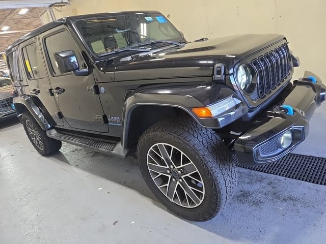 Used 2024 Jeep Wrangler High Altitude