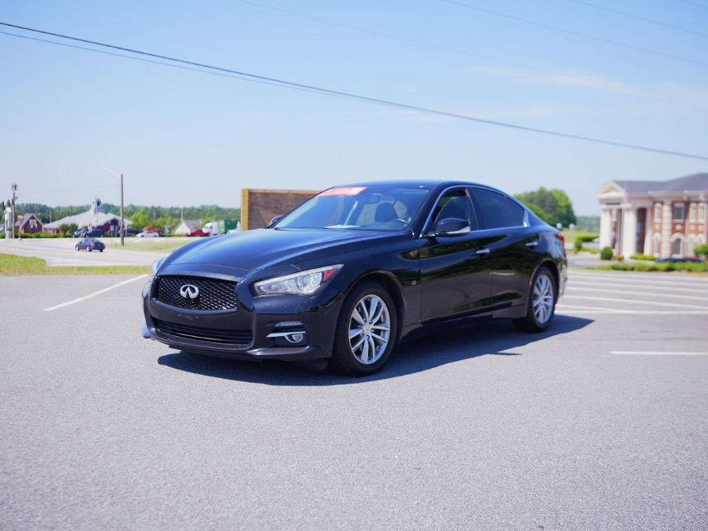 2014 INFINITI Q50 Premium