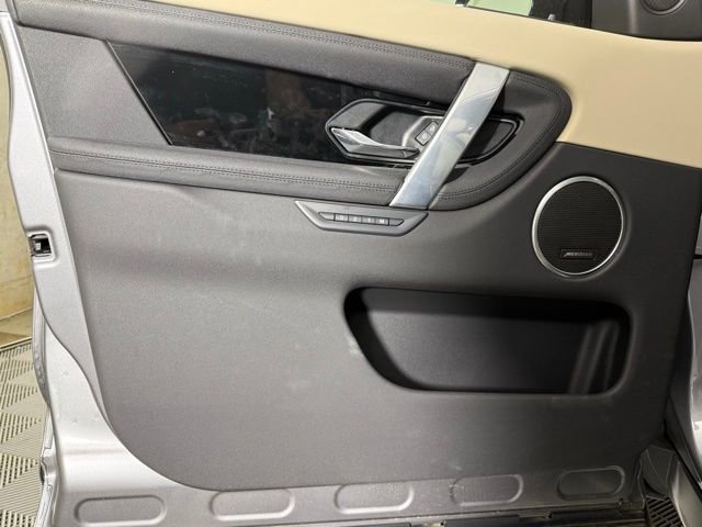 2025 Land Rover Discovery Sport S