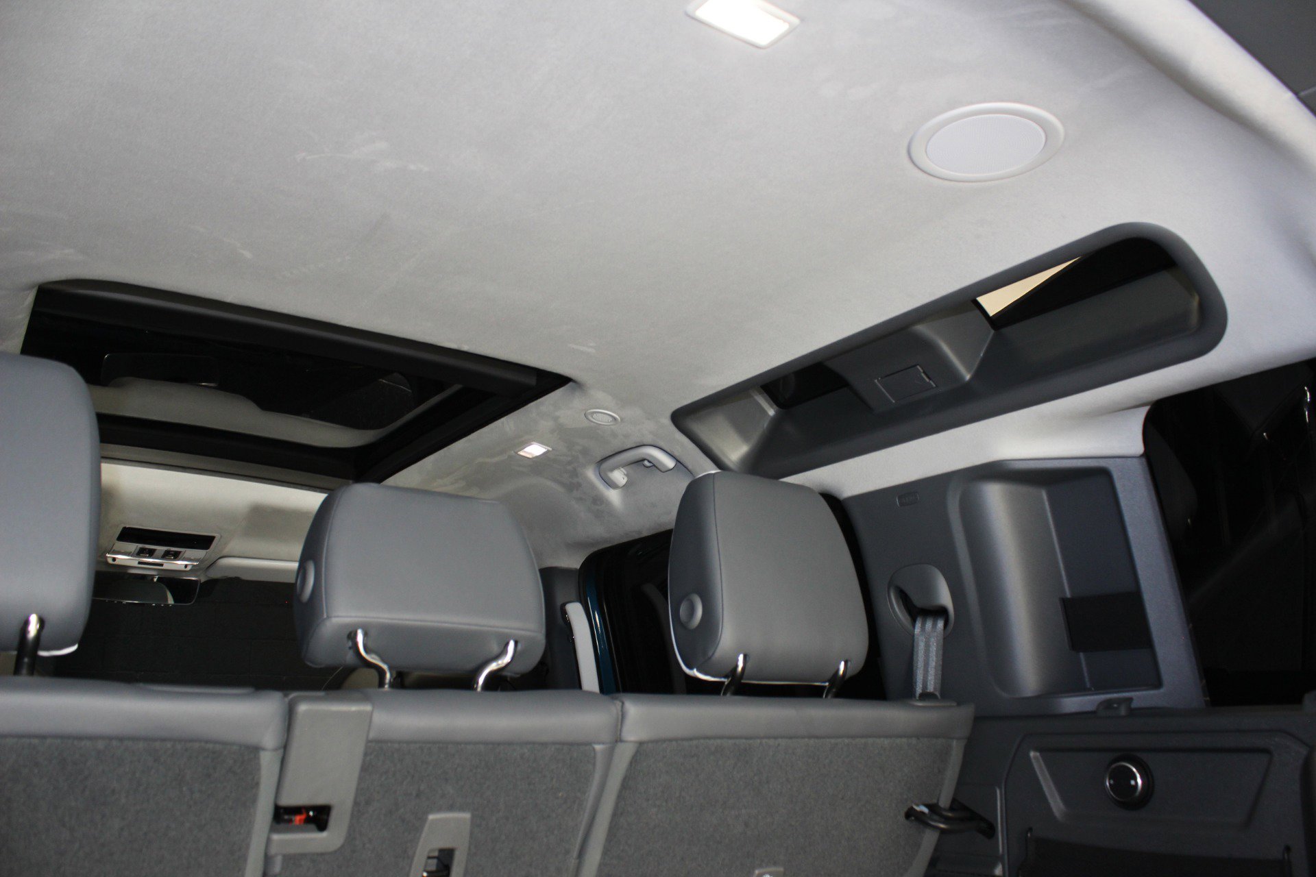 2026 Land Rover Defender 110