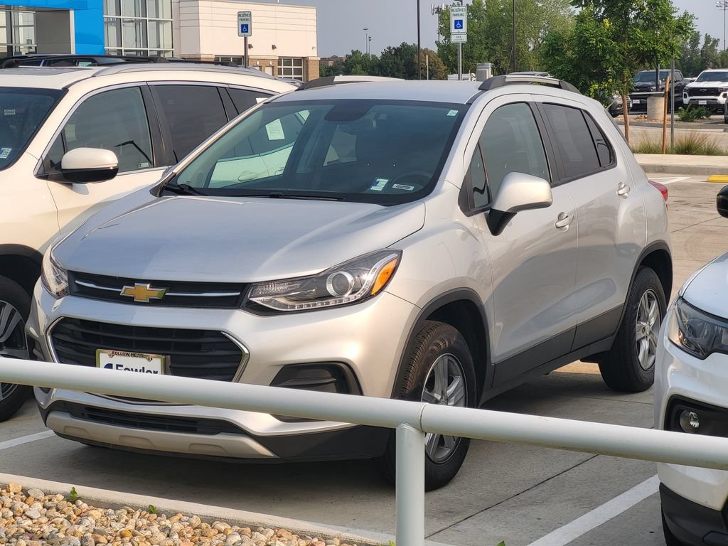 Used 2022 Chevrolet Trax LT w/ LT Convenience Package