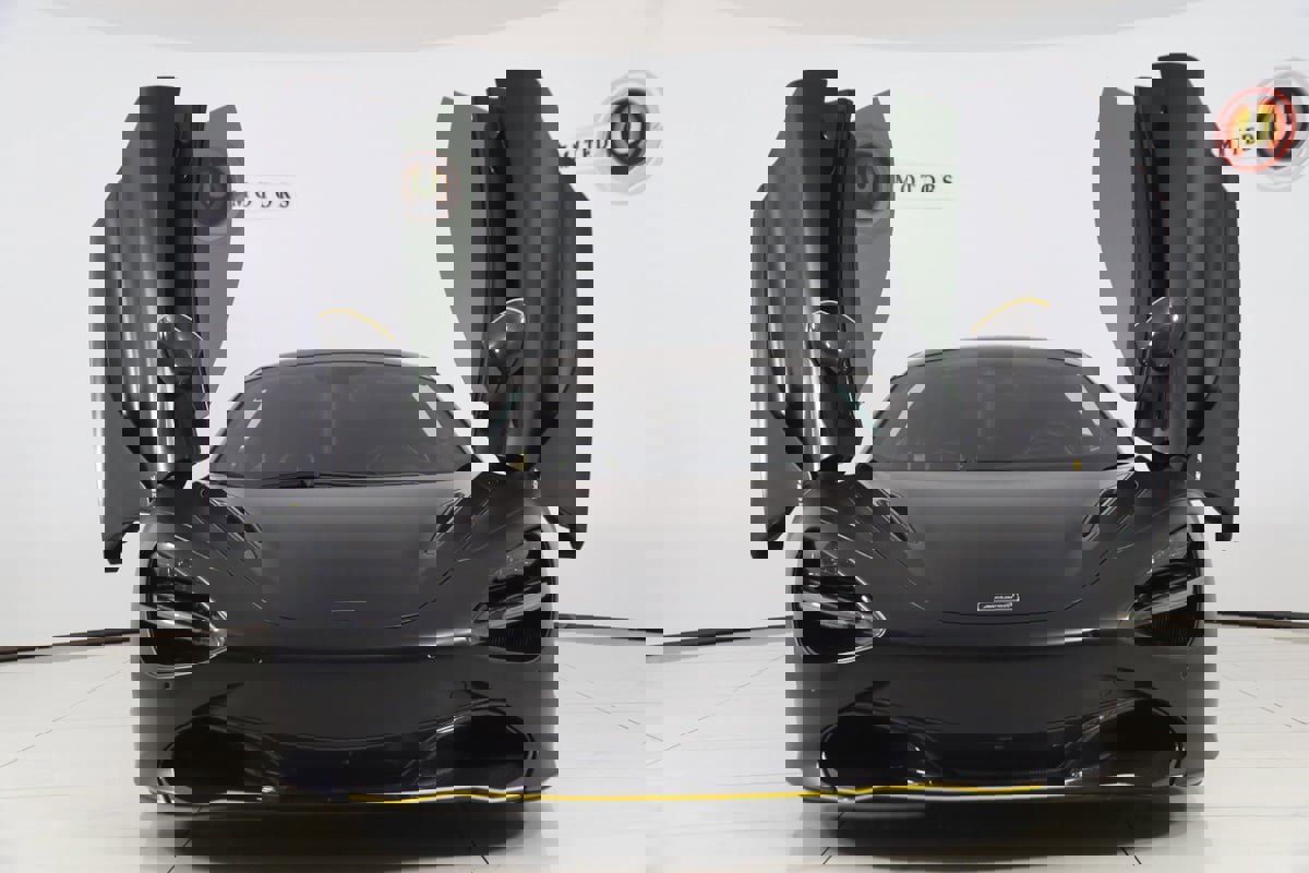 Used 2022 McLaren 720S Performance photo 6