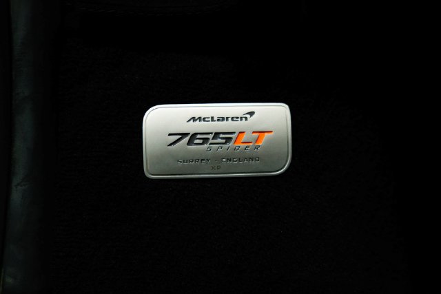 Used 2022 McLaren 765LT photo 15