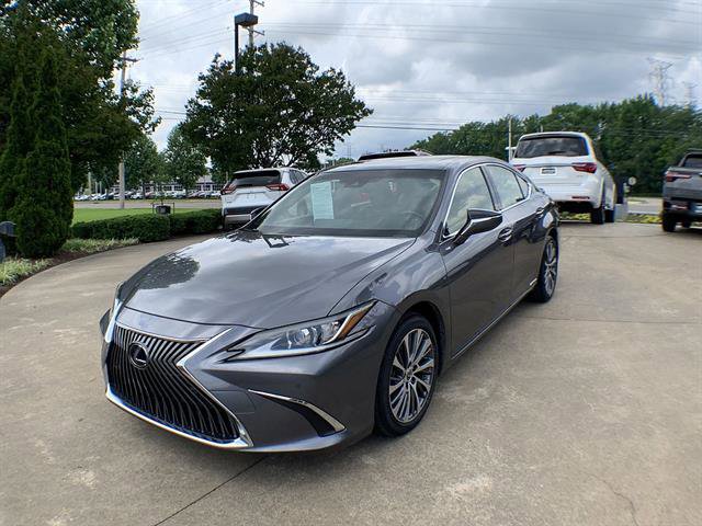 Used 2019 Lexus ES 300h w/ Premium Package