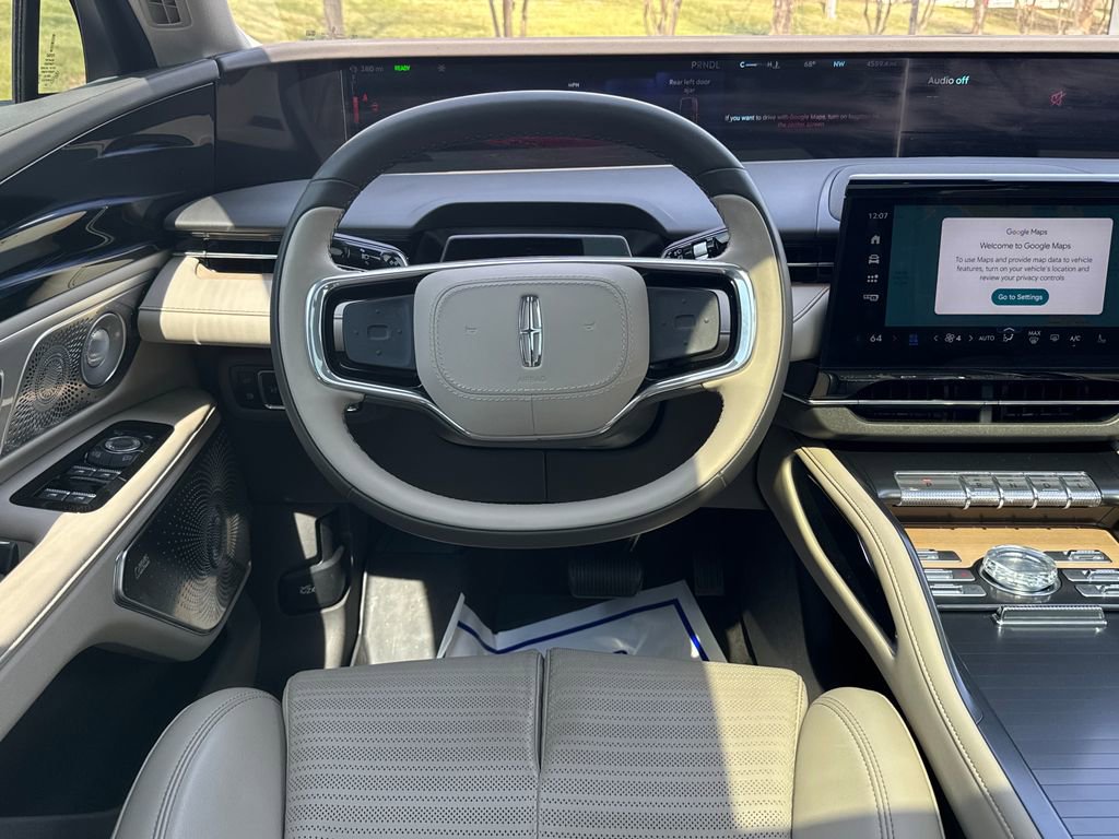 2025 Lincoln Nautilus Reserve