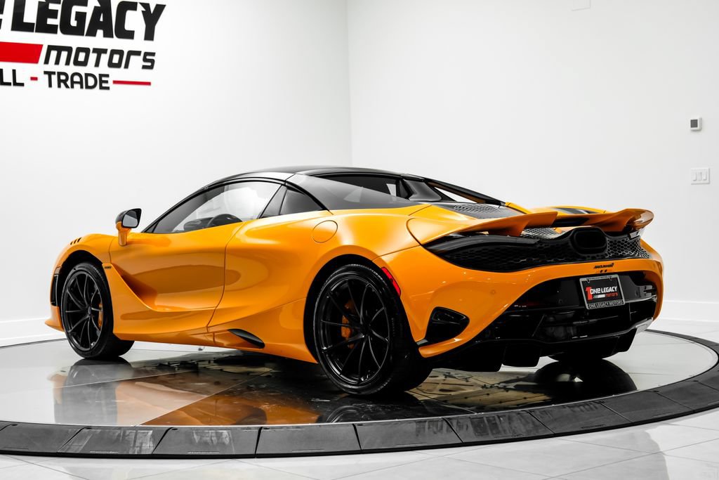Used 2026 McLaren 750S Spider photo 12