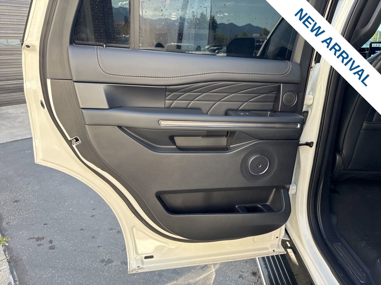 2023 Ford Expedition Platinum