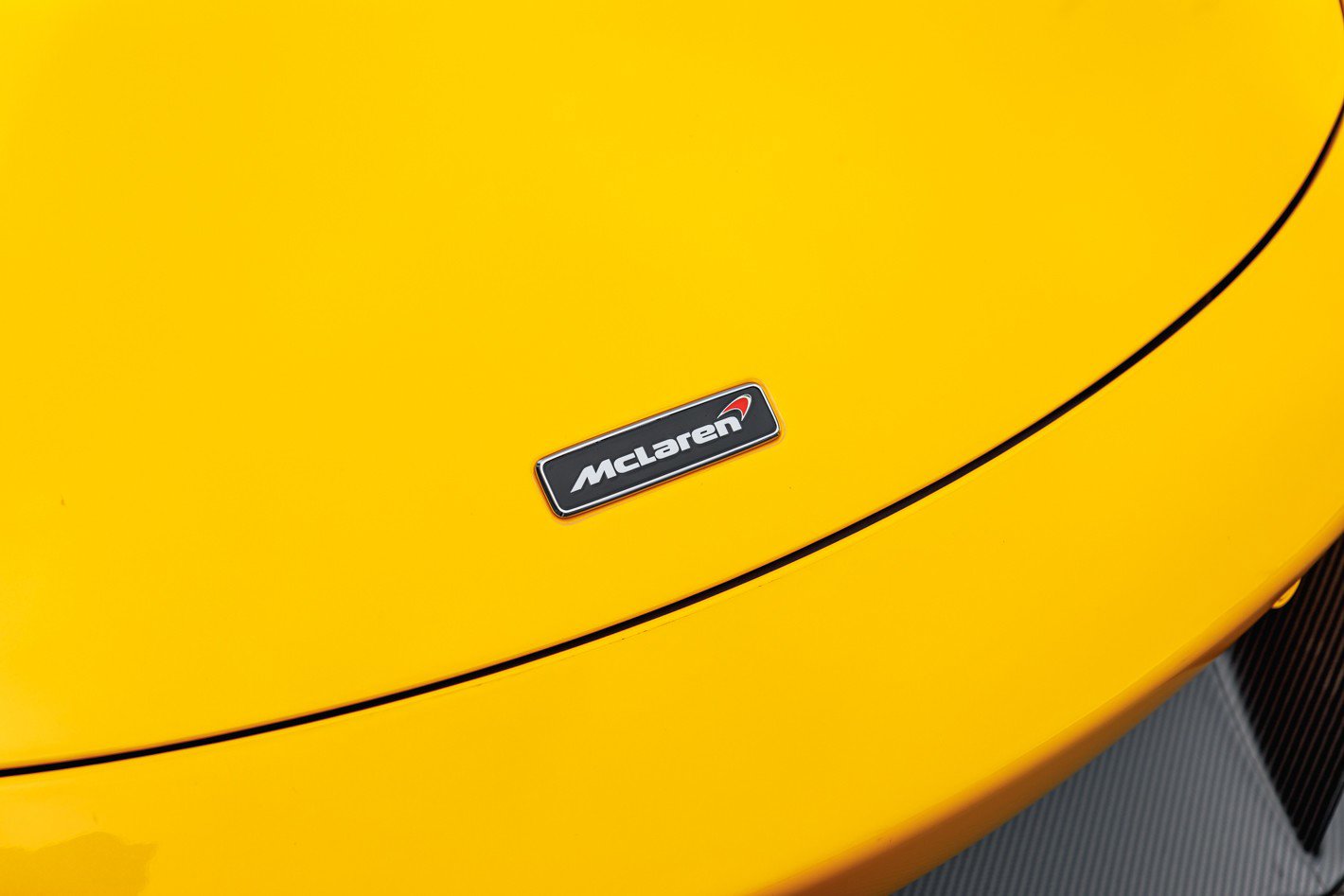 Used 2016 McLaren 675LT Coupe photo 33