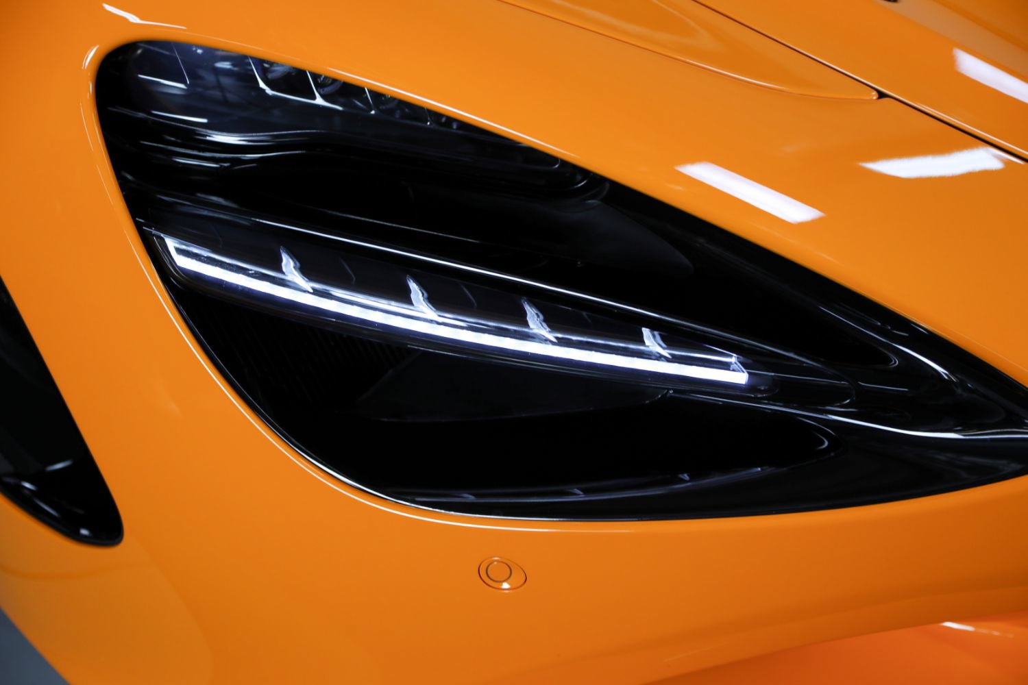 Used 2026 McLaren 750S Spider photo 13