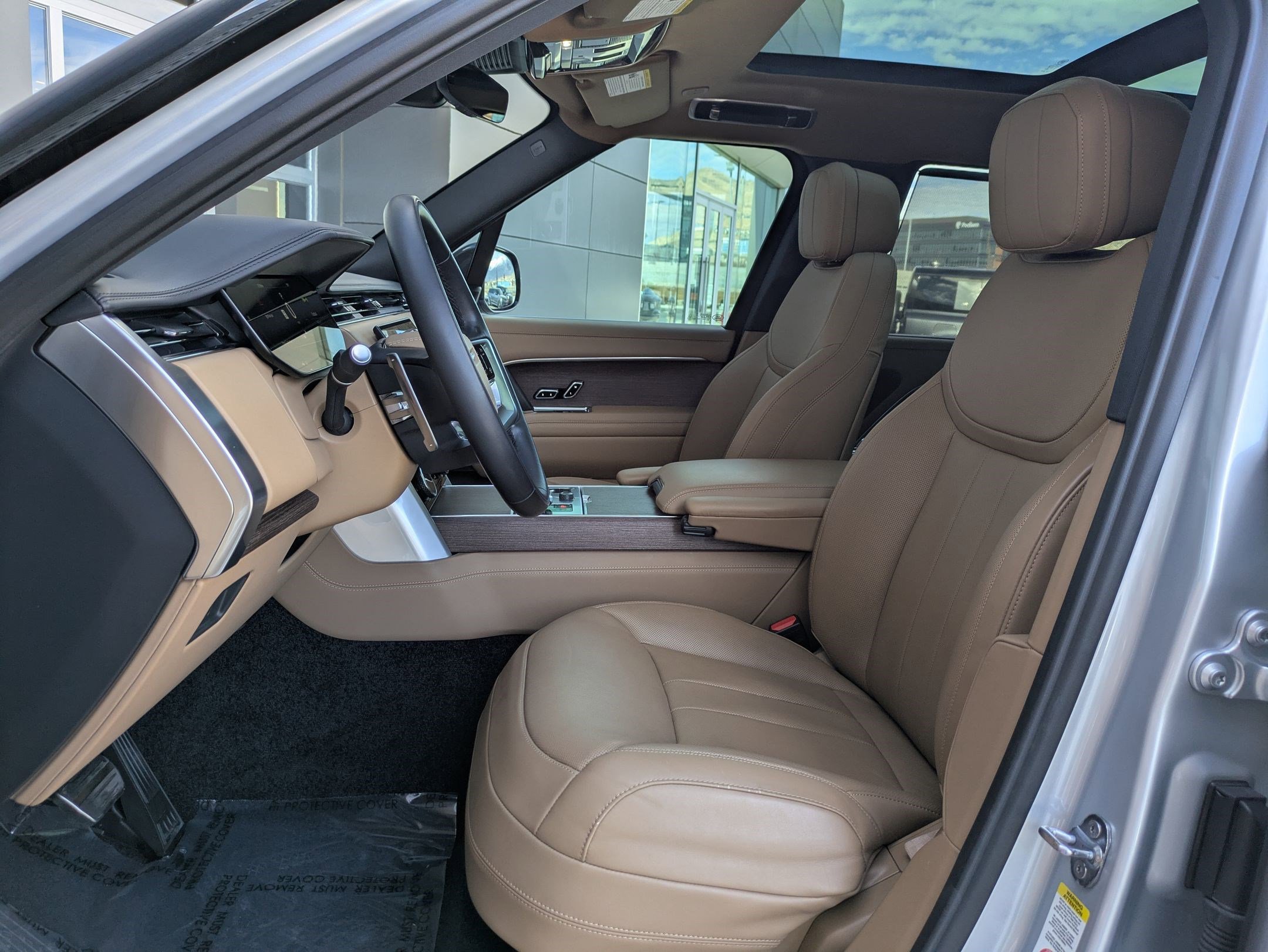 2023 Land Rover Range Rover SE