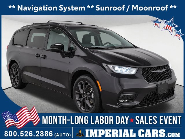 Used 2023 Chrysler Pacifica Touring-L w/ S Appearance Package