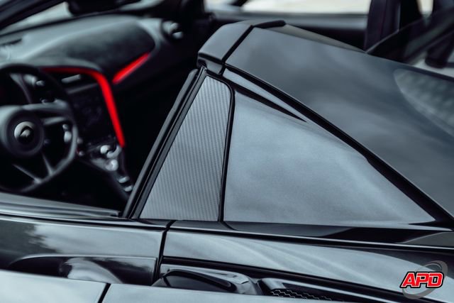 Used 2020 McLaren 720S Performance photo 37