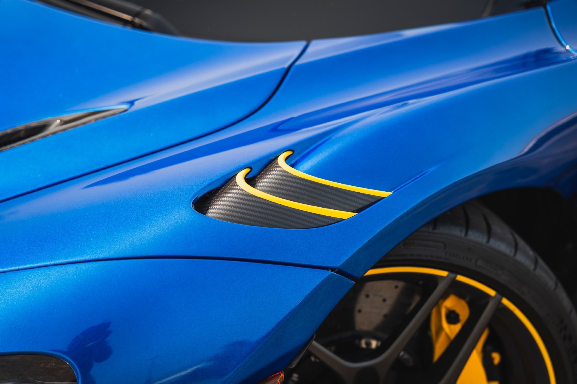 Used 2022 McLaren 765LT photo 10