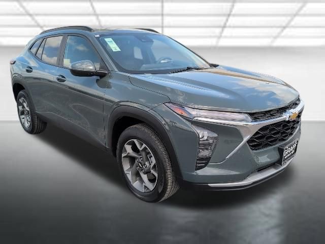 Certified 2025 Chevrolet Trax LT