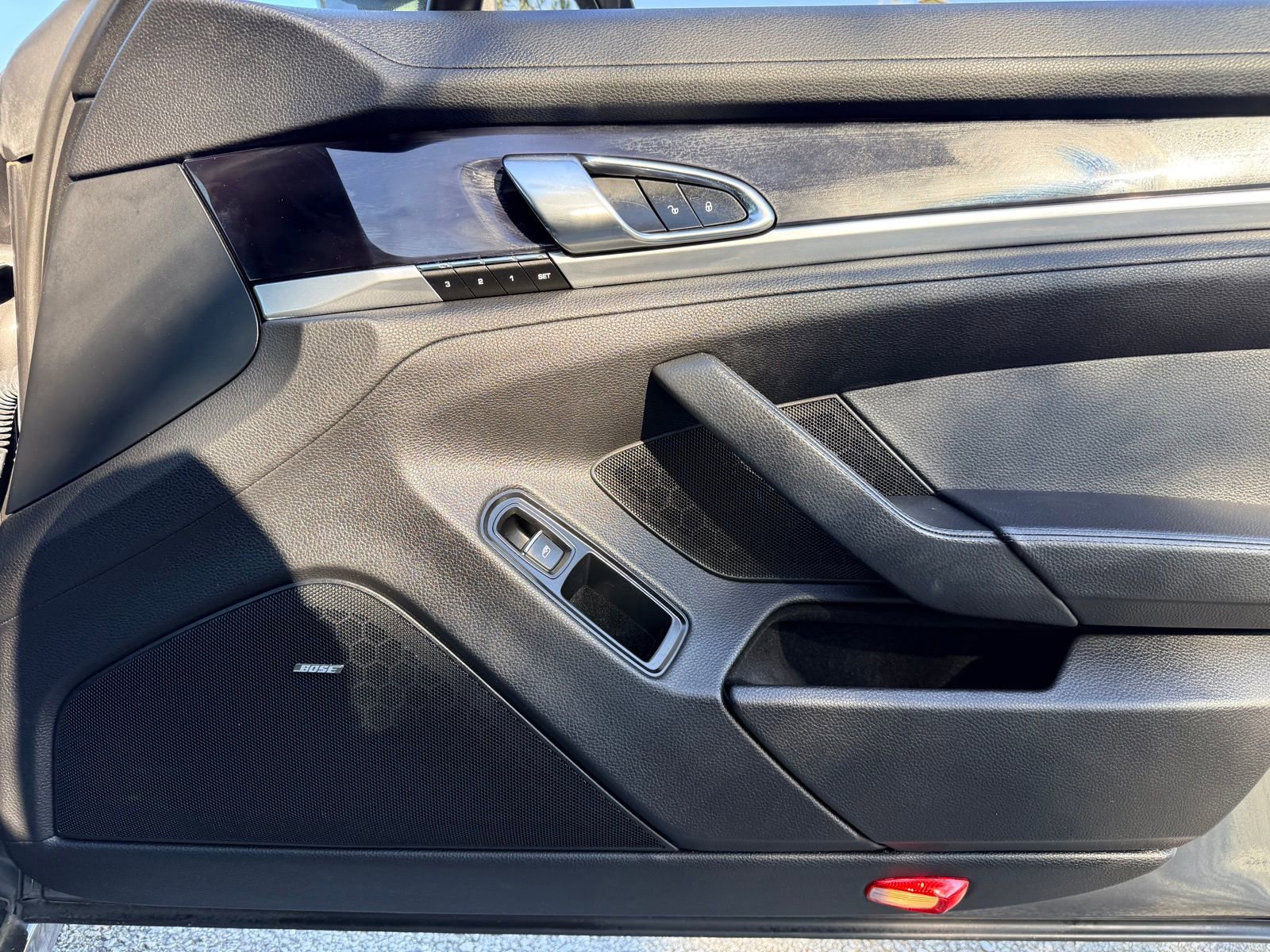 2015 Porsche Panamera 4