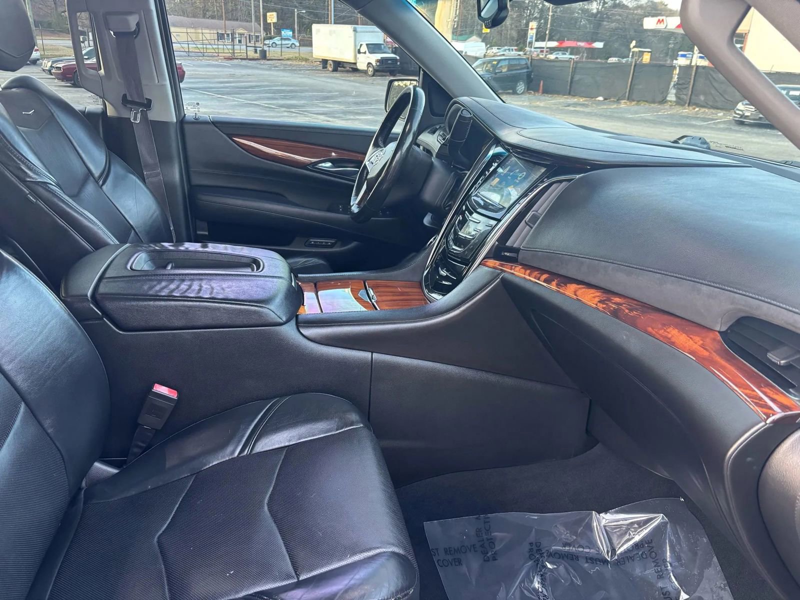 2015 Cadillac Escalade Luxury