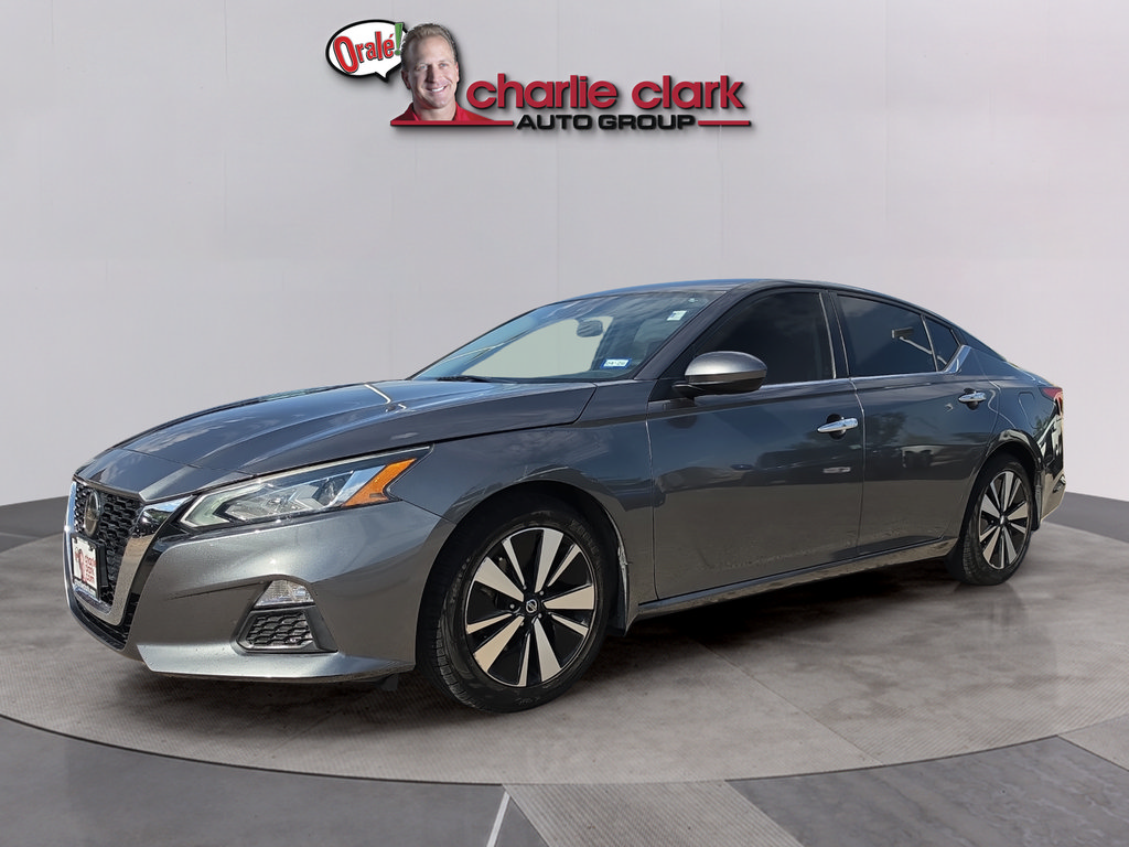 Used 2022 Nissan Altima 2.5 SV