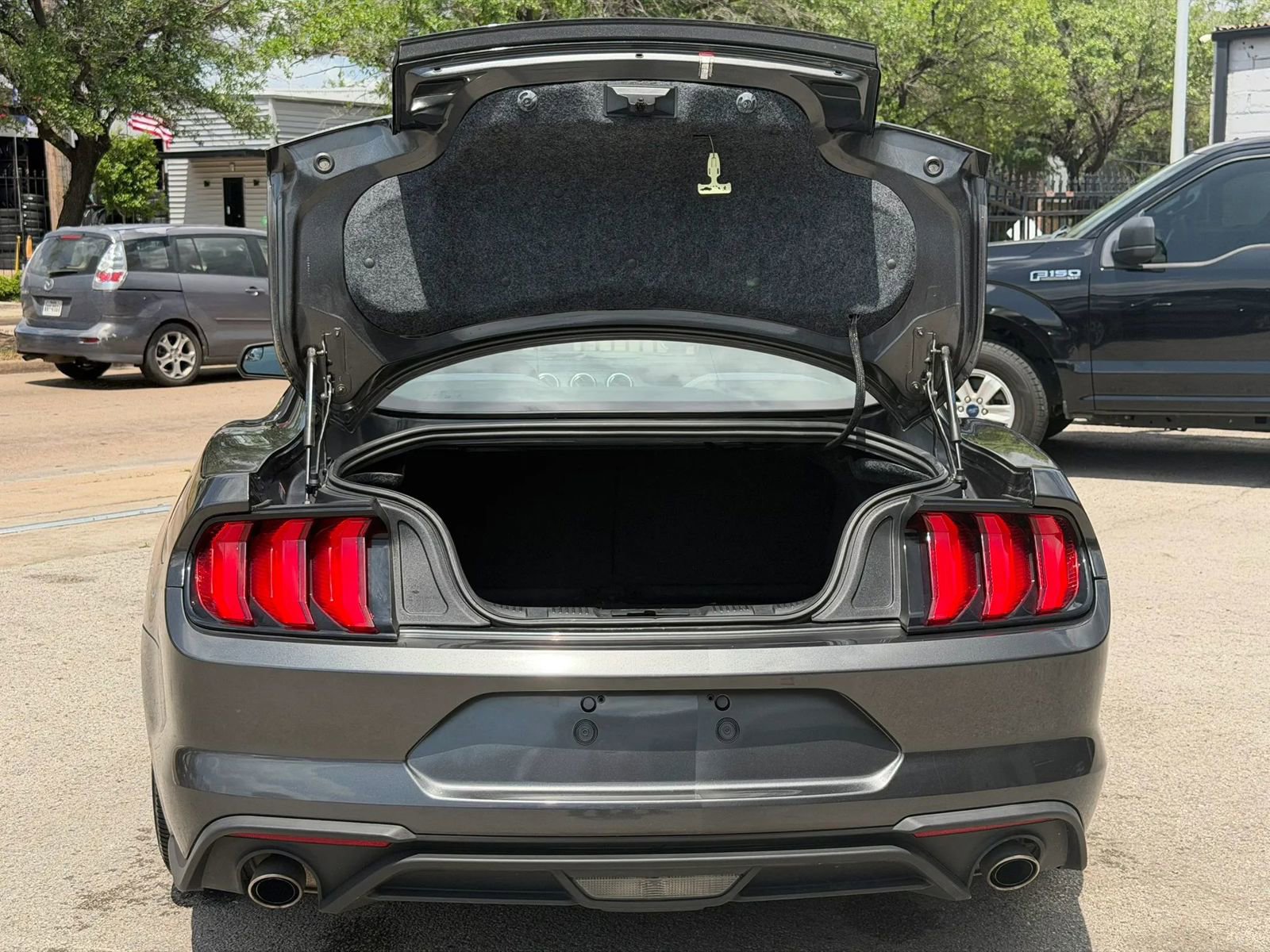 2019 Ford Mustang Coupe