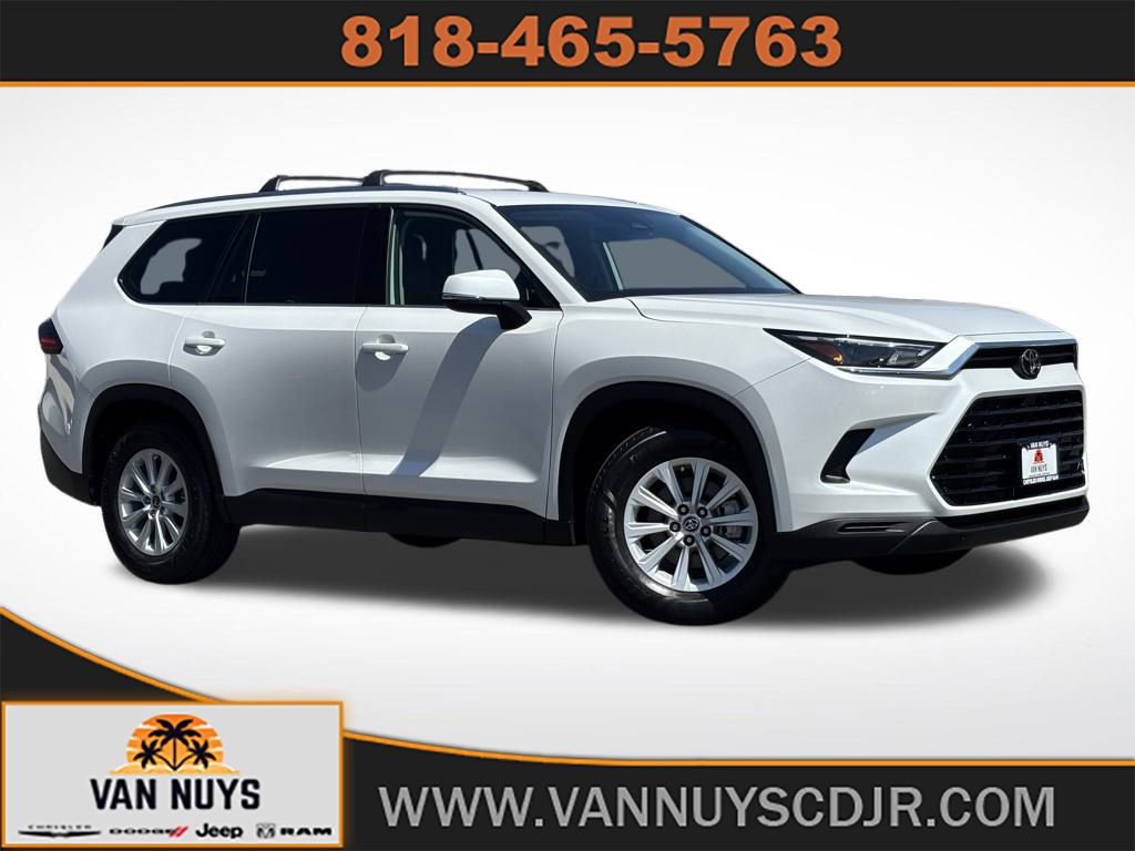 2025 Toyota Grand Highlander LE