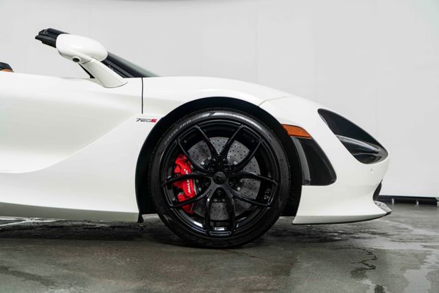 Used 2020 McLaren 720S Luxury photo 15