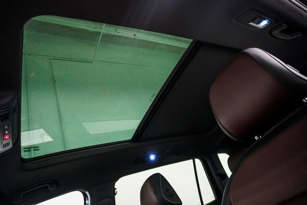 2022 Volkswagen Tiguan SEL R-Line