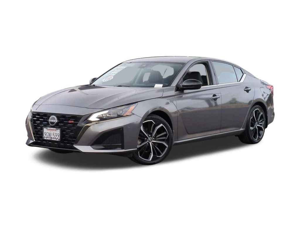 Used 2023 Nissan Altima 2.5 SR