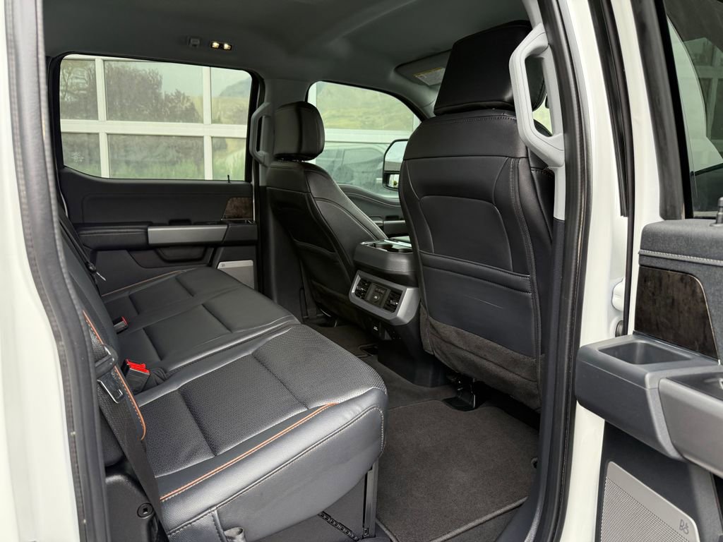 2025 Ford F350 Lariat