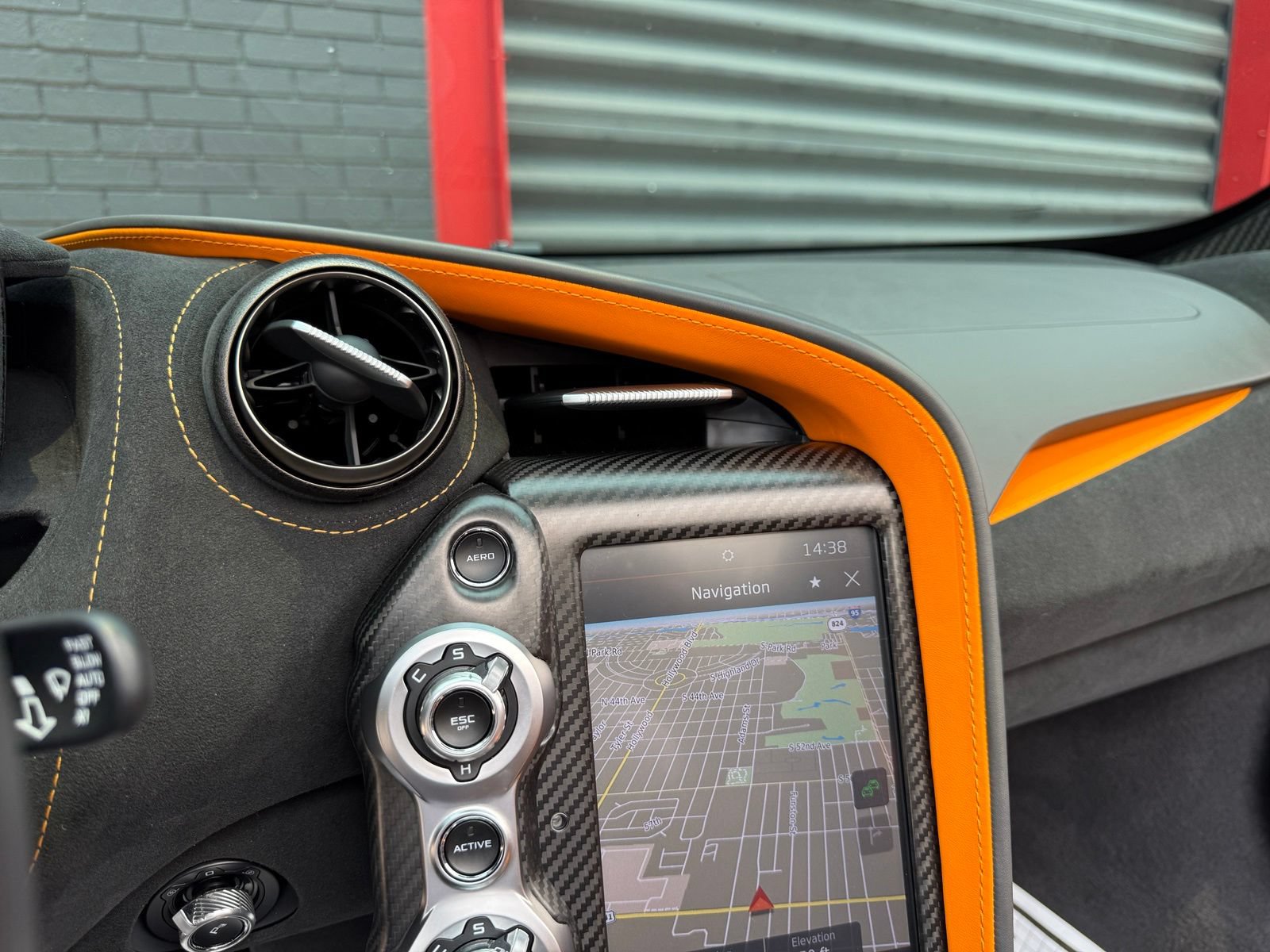 Used 2022 McLaren 720S Performance photo 41