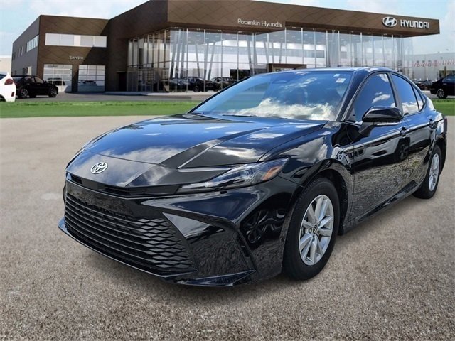 2025 Toyota Camry Hybrid