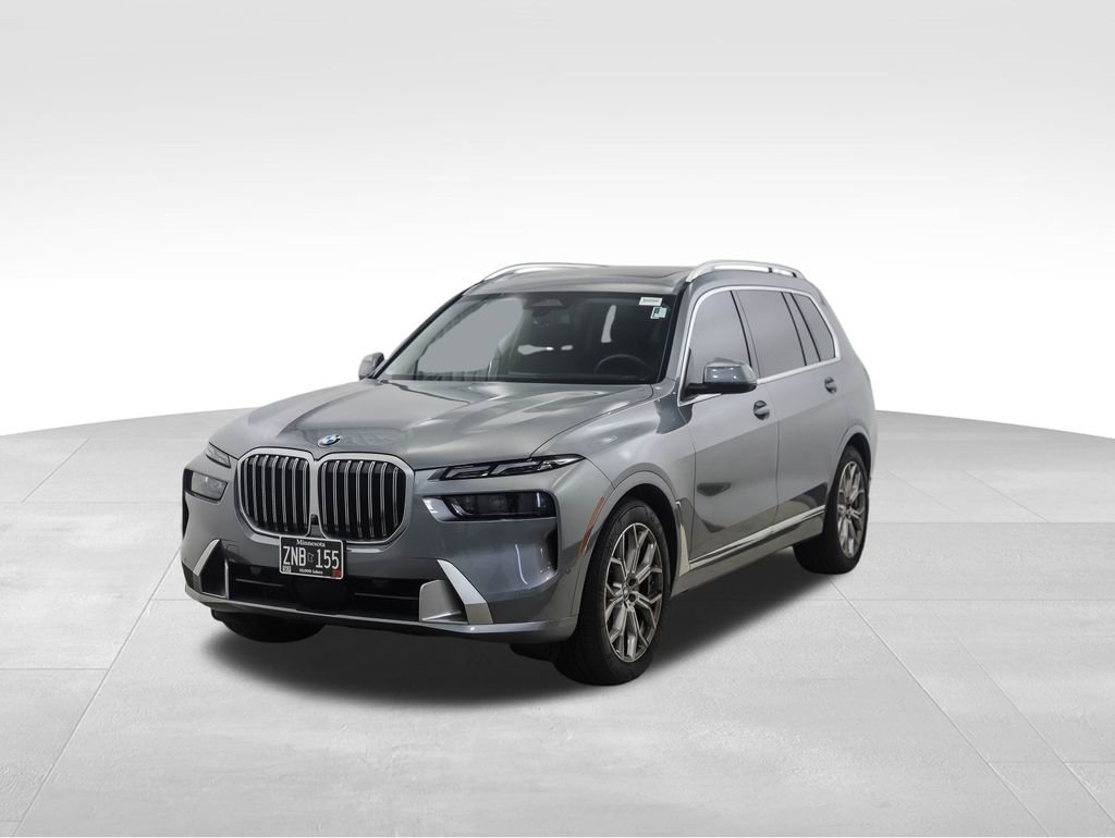 2025 BMW X7 xDrive40i