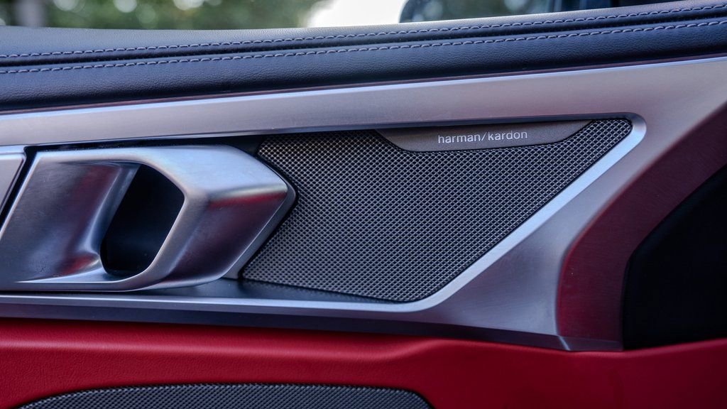 2022 BMW M850i xDrive Coupe