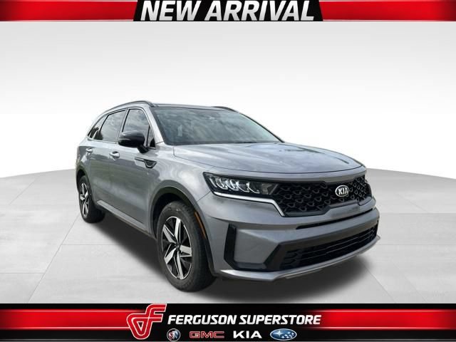 Used 2021 Kia Sorento S w/ Panoramic Sunroof Package