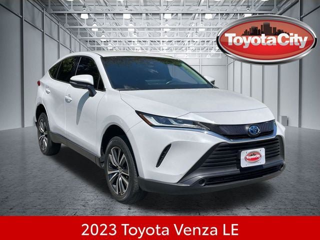 Used 2023 Toyota Venza LE