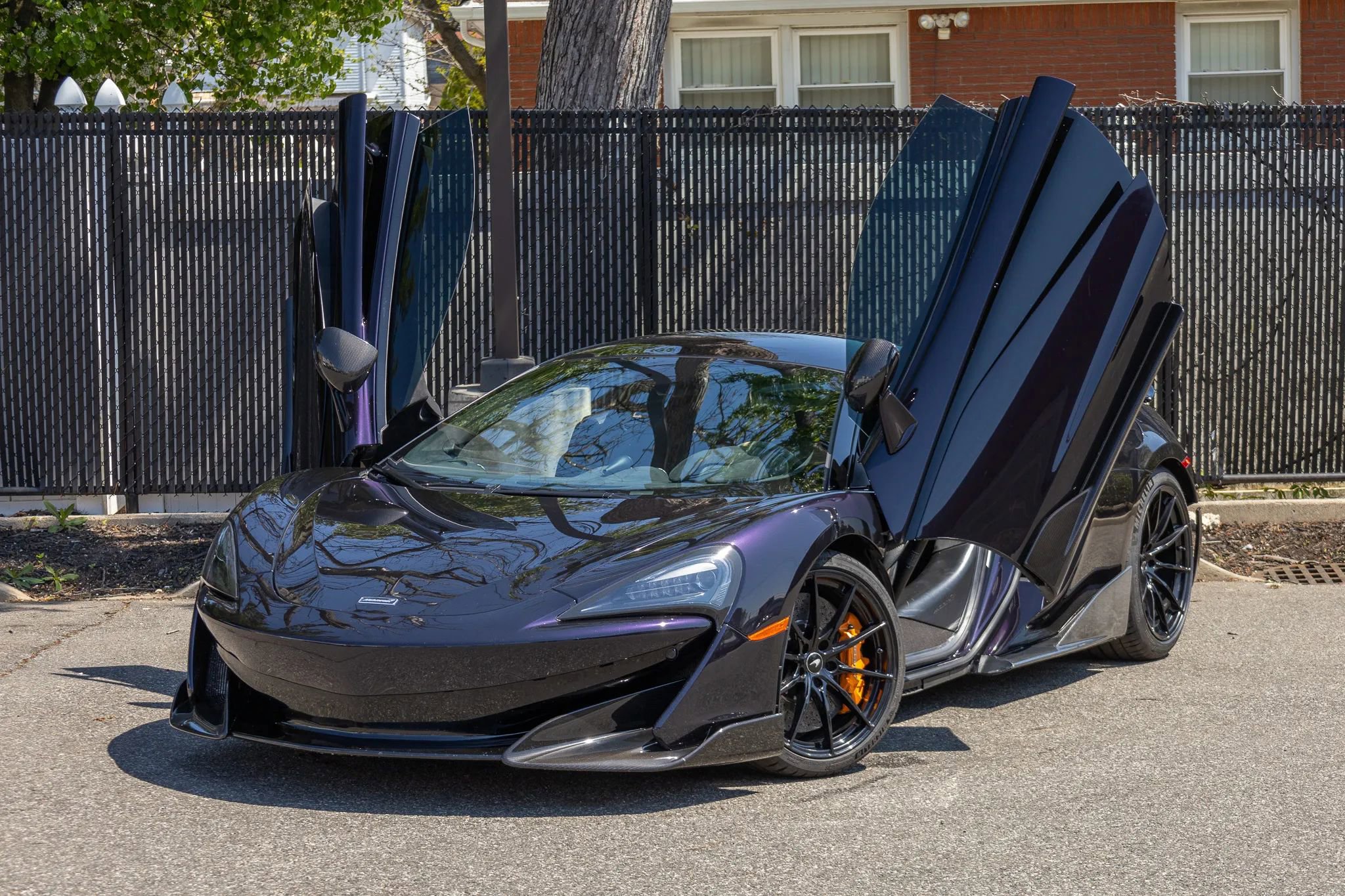 Used 2019 McLaren 600LT photo 10