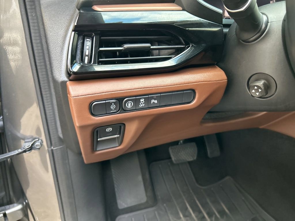 2022 Acura MDX FWD w/ Technology Package