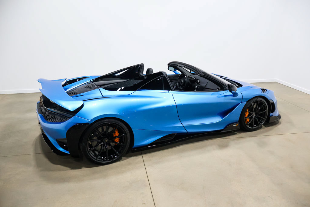 Used 2022 McLaren 765LT photo 81