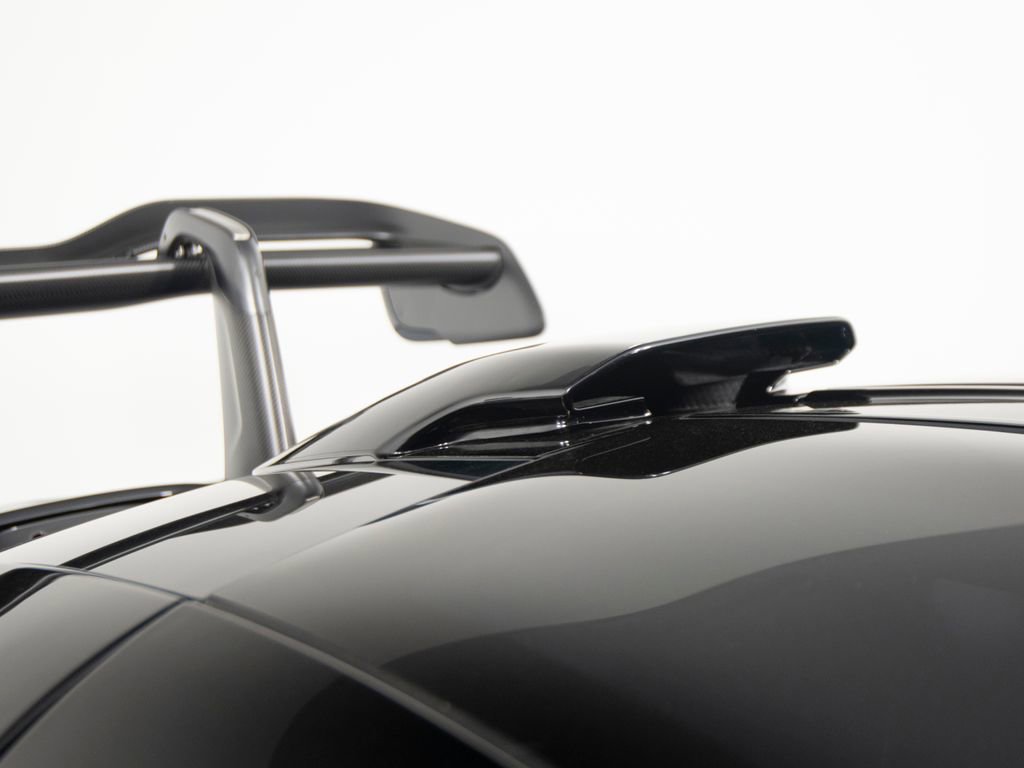 Used 2019 McLaren Senna photo 98