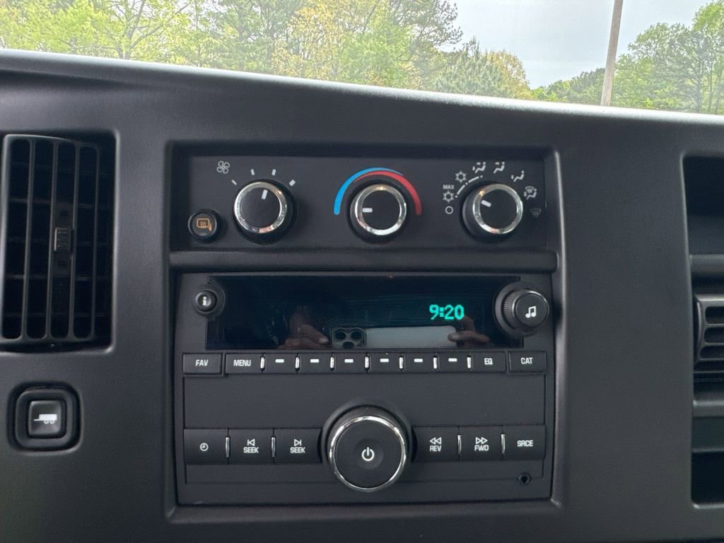 2024 GMC Savana 2500