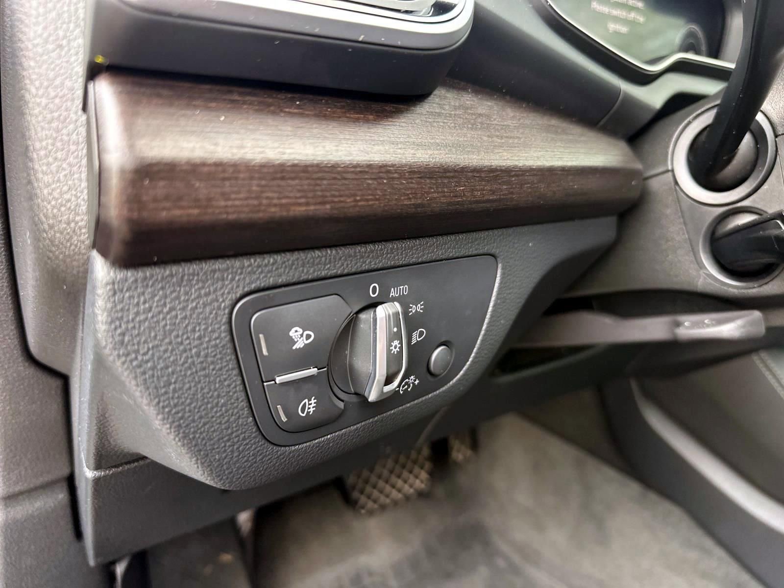 2023 Audi Q5 2.0T Premium Plus