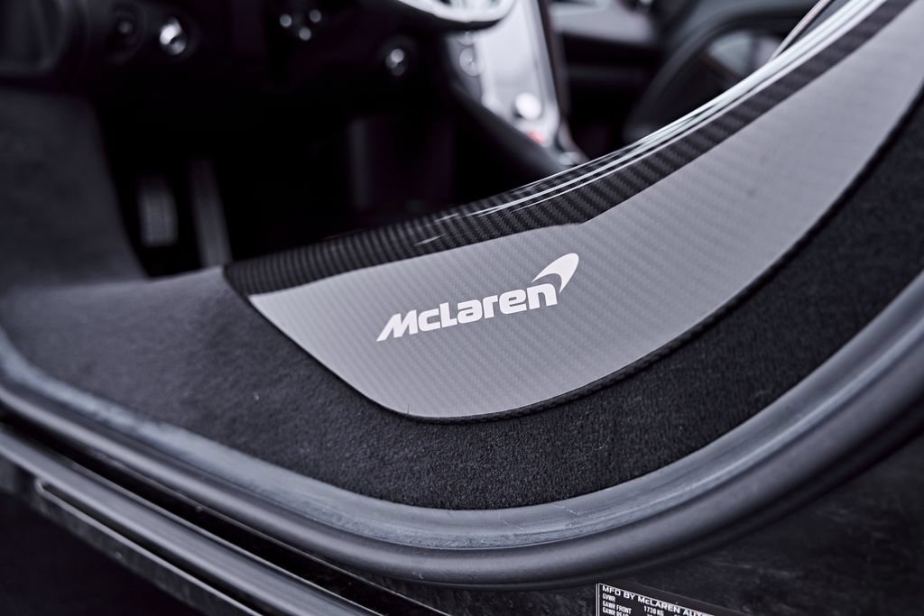 Used 2025 McLaren 750S Spider photo 63