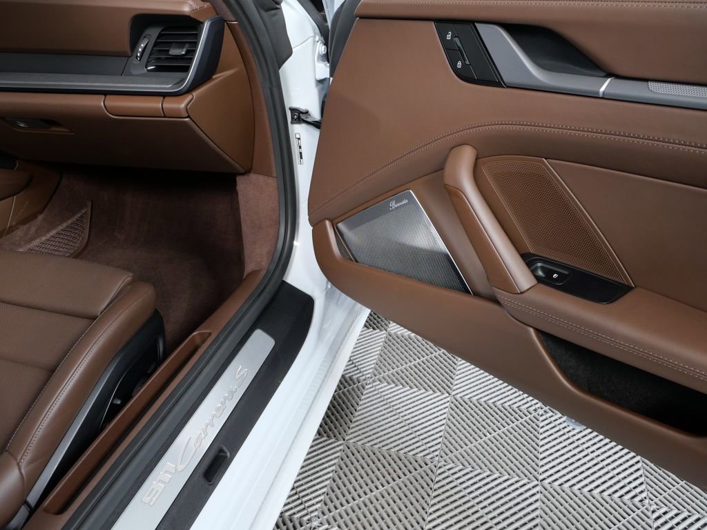 2025 Porsche 911 Carrera S