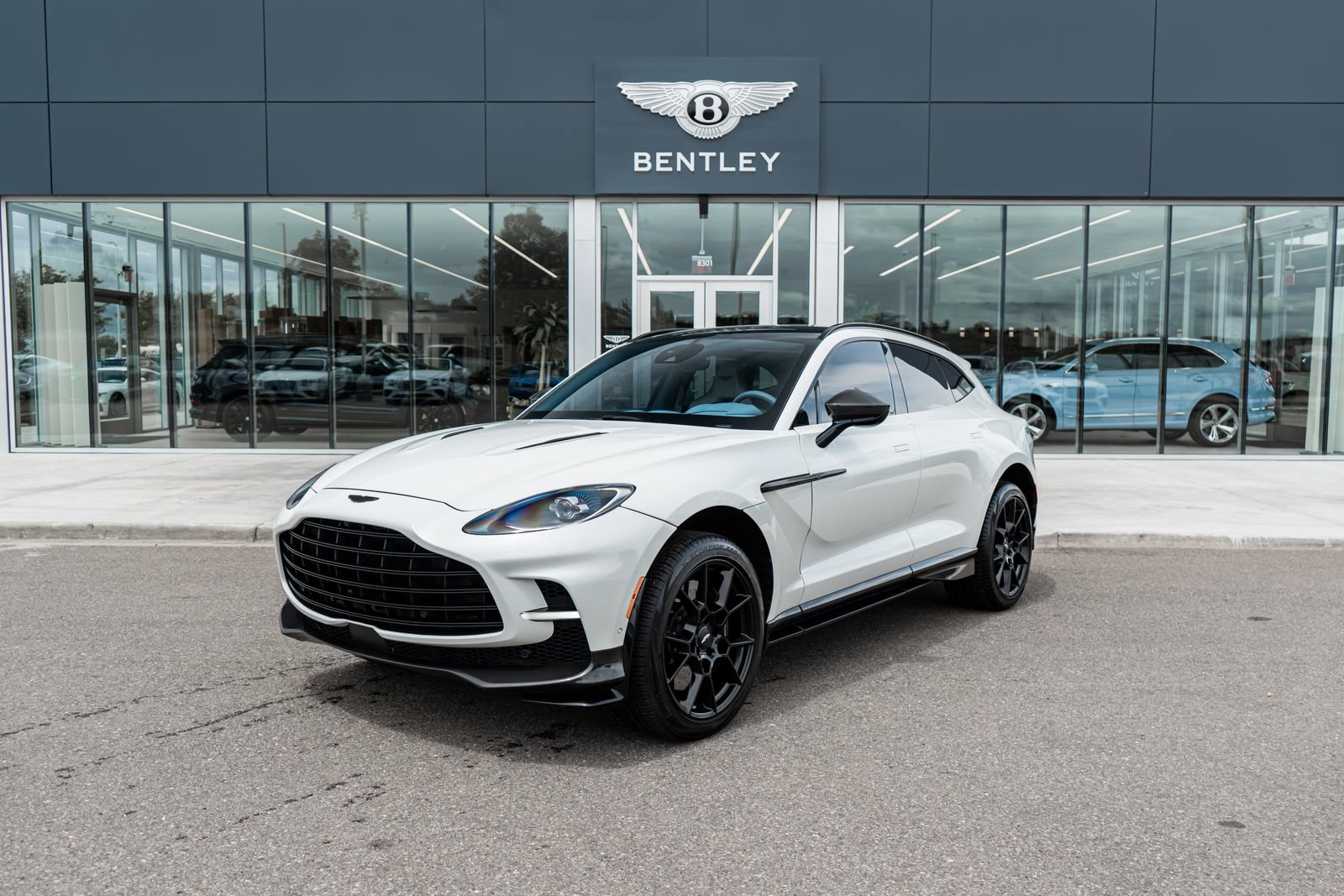 Used 2023 Aston Martin DBX 707