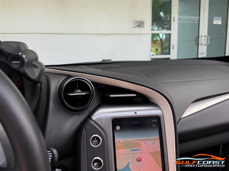Used 2024 McLaren 750S Spider photo 17