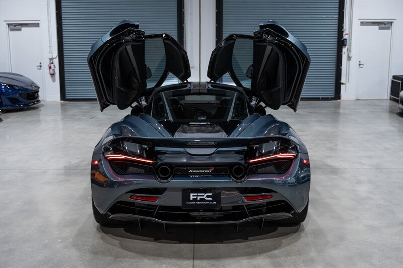 Used 2018 McLaren 720S Performance photo 34