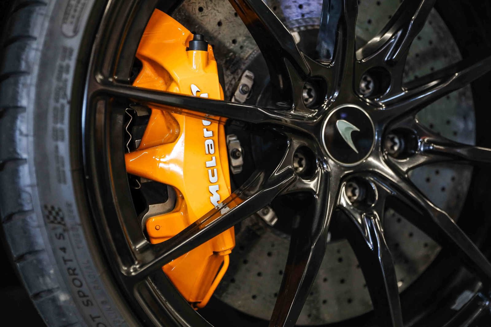 Used 2019 McLaren 600LT photo 24