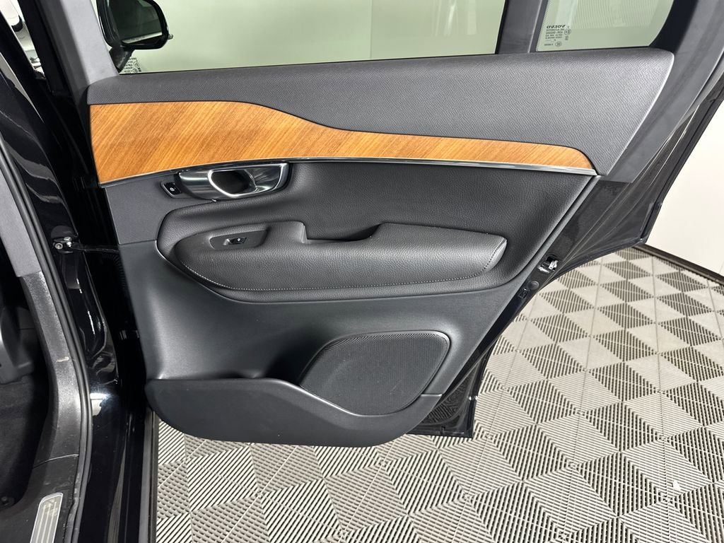 2022 Volvo Xc90 T8 Inscription Expression