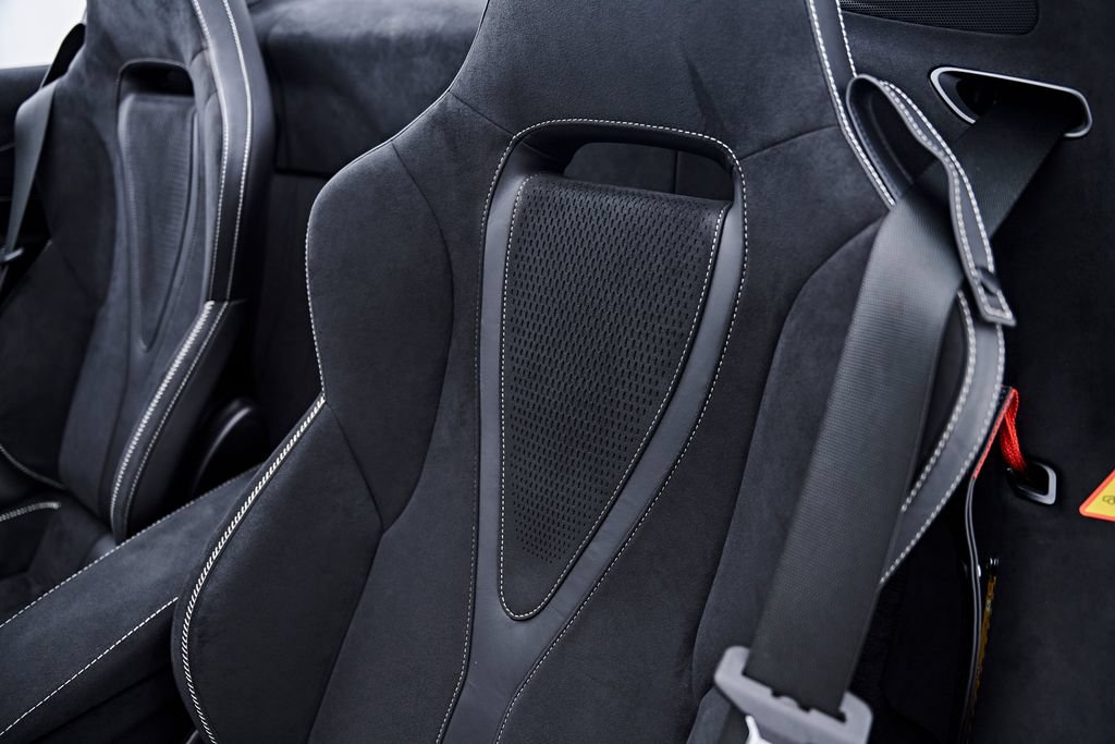 Used 2025 McLaren 750S Spider photo 57
