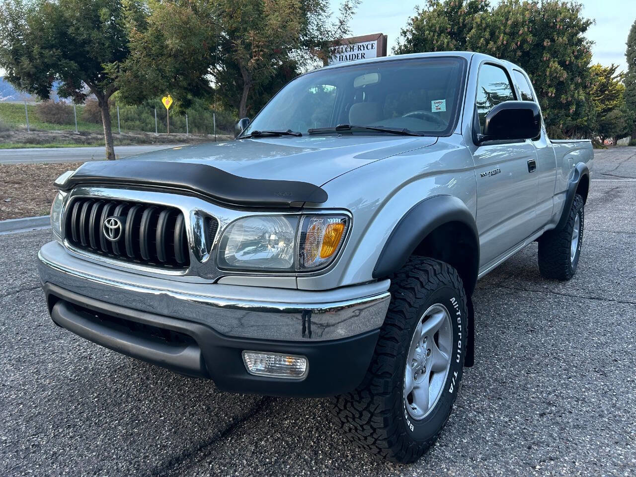 Used 2004 Toyota Tacoma V6 2dr Xtracab 4WD SB